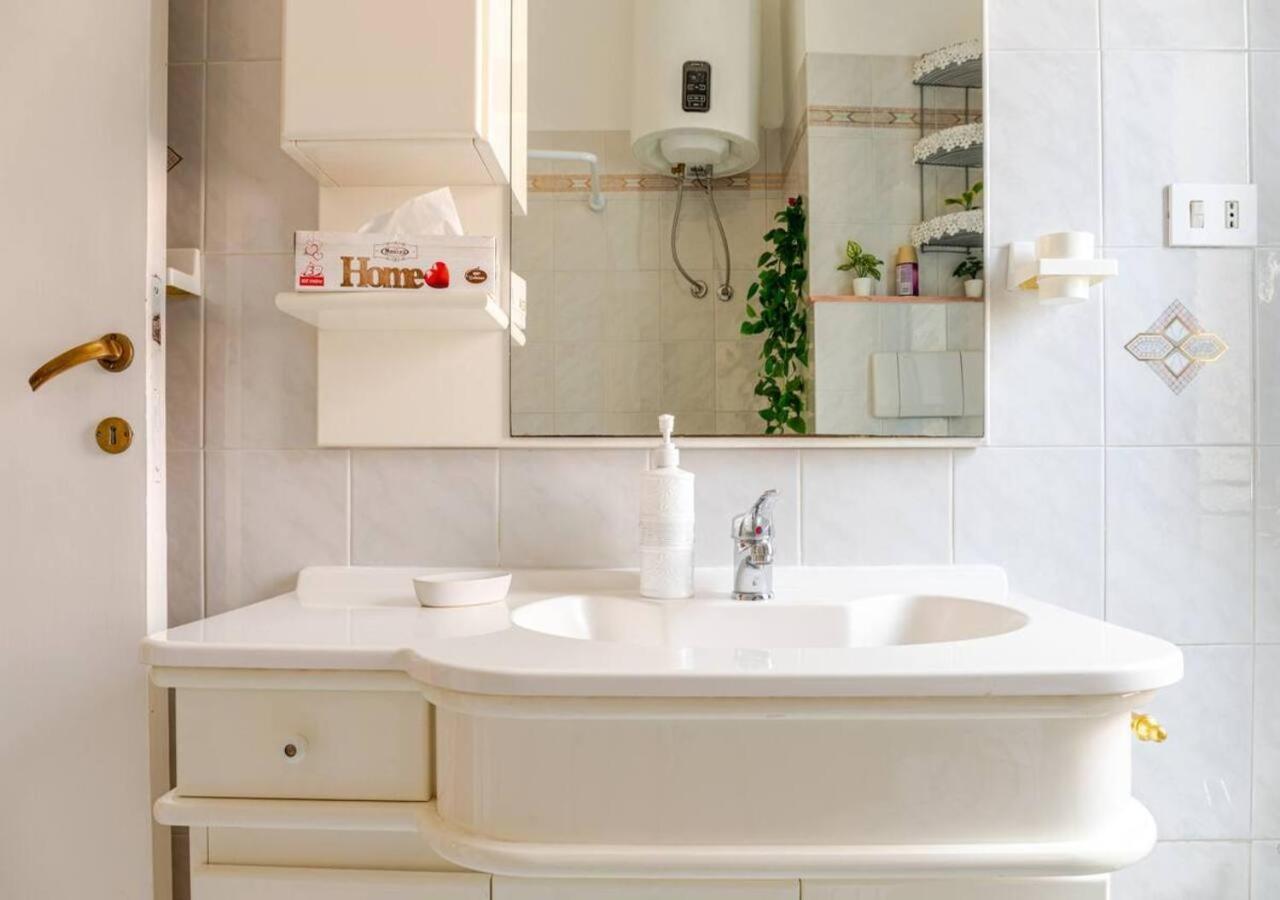 La Tua Casa Romana Casadei Lägenhet *